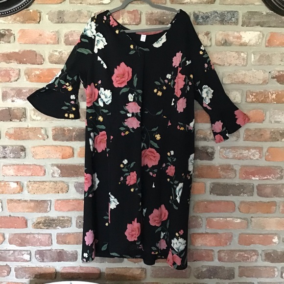 OLD NAVY DRESS - Picture 2 of 5